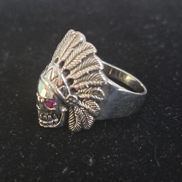 .925 Sterling Silver Skull with Native American Headwear Men's Ring Brand new - Picture 3 of 7